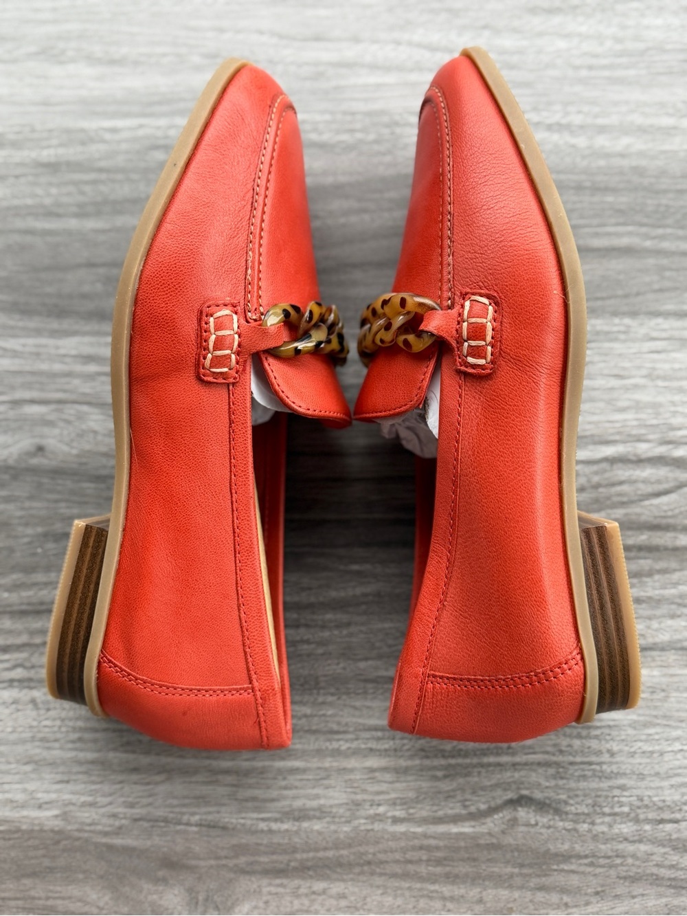 Clarks Sarafyna Iris Grenadine Orange Red Leather Chain Loafers Womens 7 WIDE 7W - Picture 8 of 12